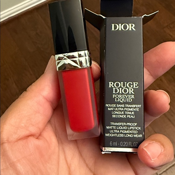 Dior Rouge Dior Forever Liquid Lipstick - 760 Forever Glam - Picture 3 of 3